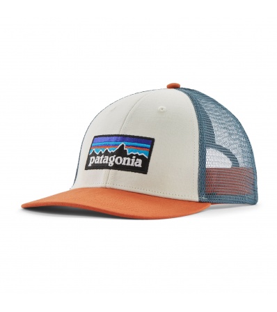 Шапка Patagonia P-6 Logo LoPro Trucker Hat Summer 2025