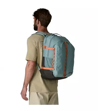 Patagonia Refugio Daypack 32L