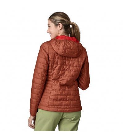 Яке Patagonia Nano-Puff Hoody W's Winter 2025